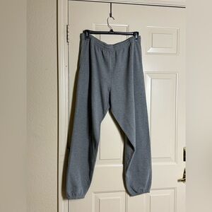 Athletic Women's Grey Sweatpants Elastic Waist Band Draw String  Size 40-42